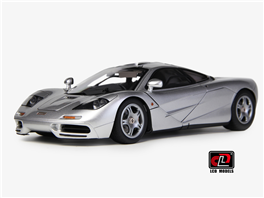 1-18 McLaren F1-Silver