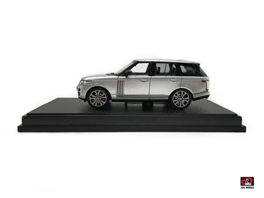 1:64 2017 Range Rover SV Autobiography Dynamic Silver Color